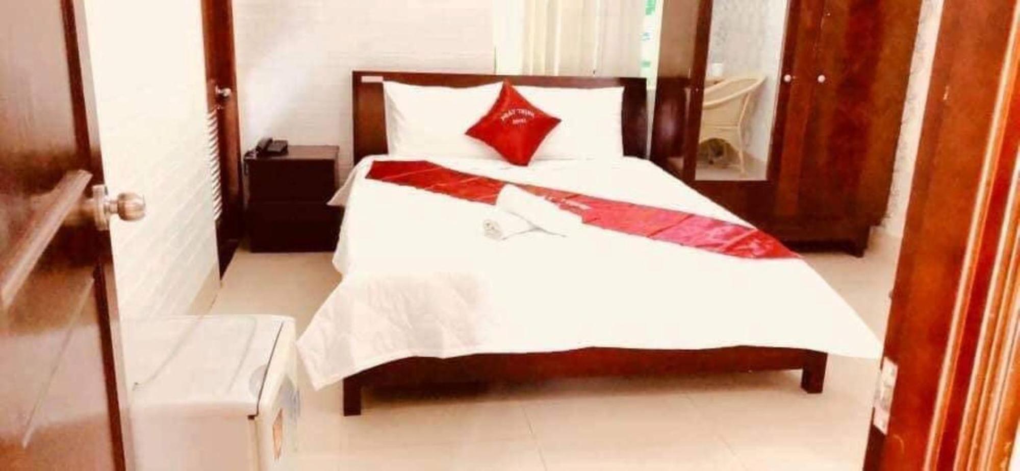 Phat Thinh Hotel Ho Chi Minh-stad Buitenkant foto